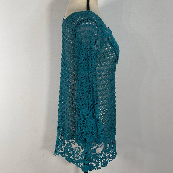 NWOT Umgee Blue Crochet Lace Tunic Top Women's Size Medium - Picture 2 of 6